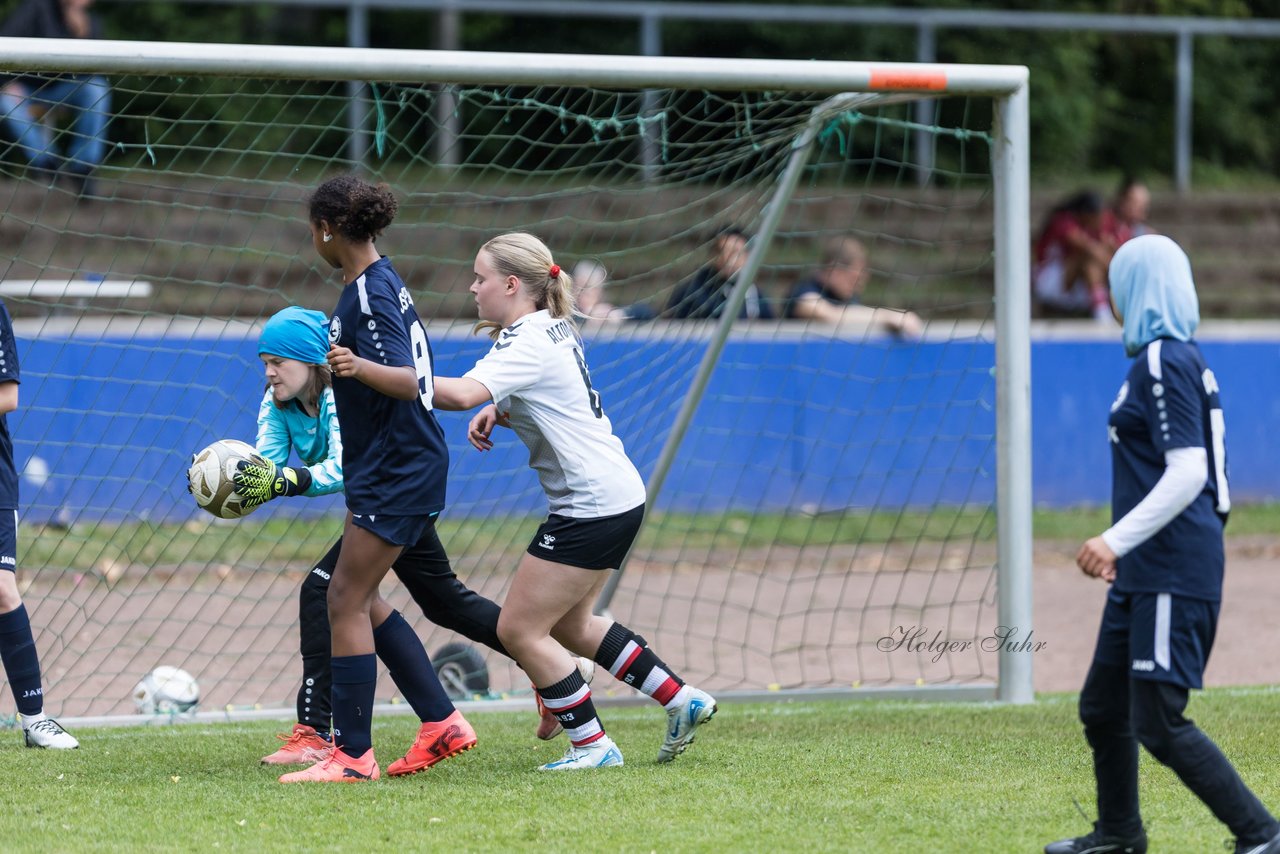 Bild 321 - Loewinnen Cup